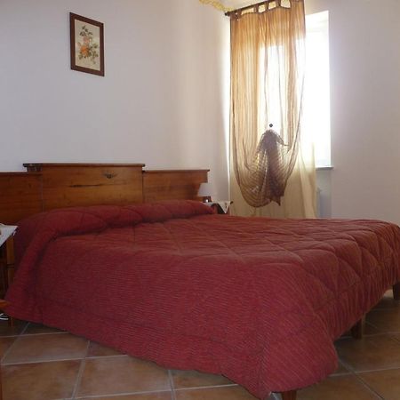 Agriturismo Cascina Vrona Villa Monteu Roero Kültér fotó