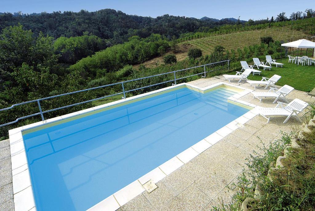 Agriturismo Cascina Vrona Villa Monteu Roero Kültér fotó