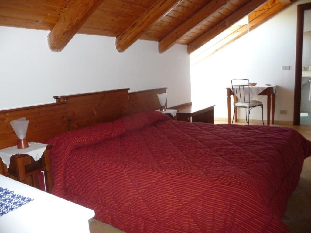 Agriturismo Cascina Vrona Villa Monteu Roero Kültér fotó